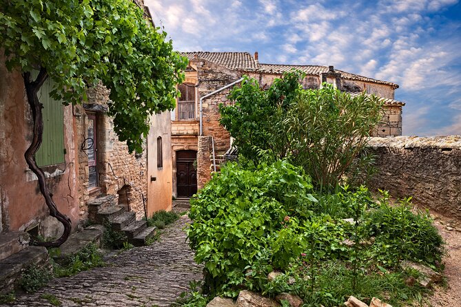 Luberon Small-Group Day Trip from Avignon - Who should book this Luberon day trip?