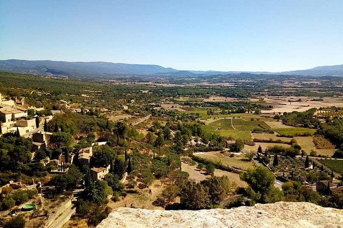 Luberon Villages Half-Day Tour from Aix-en-Provence - The Guides Make the Difference