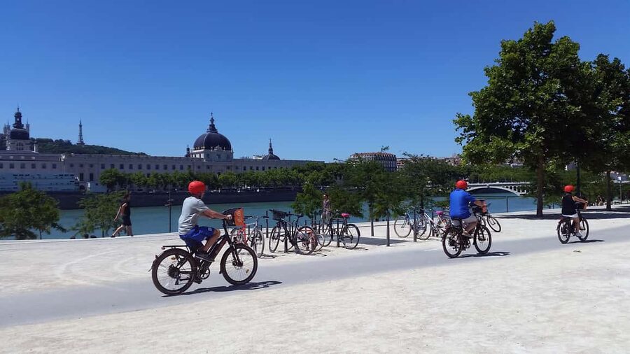 Lyon: 3-Hour Guided E-Bike Tour - Through the Croix-Rousse Mode Doux Tunnel