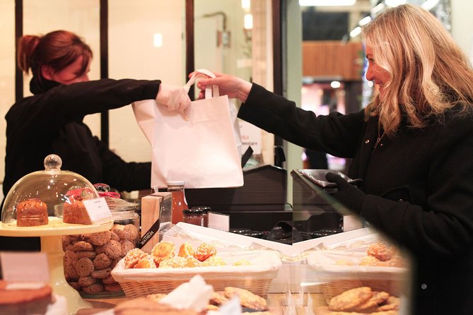 Lyon Old Town Food & Wine Tasting Tour including a Bouchon Lyonnais - Finding Lyon’s traboules