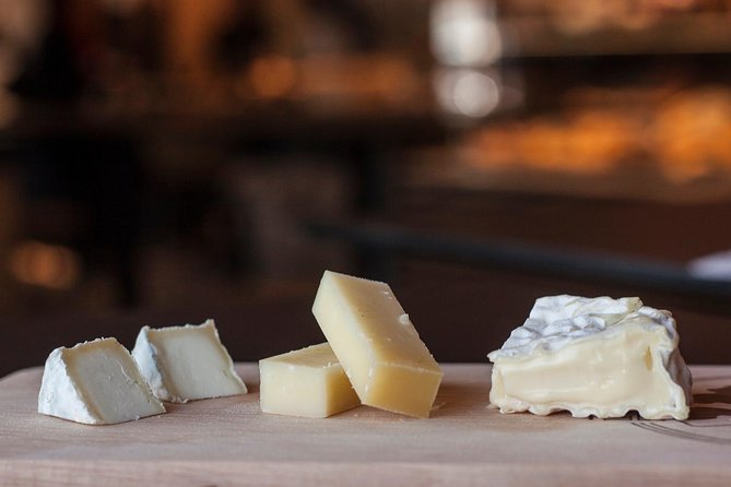 Lyon Old Town Private Food Tour with 6 French Delicacies & Wines - Key points to know before booking