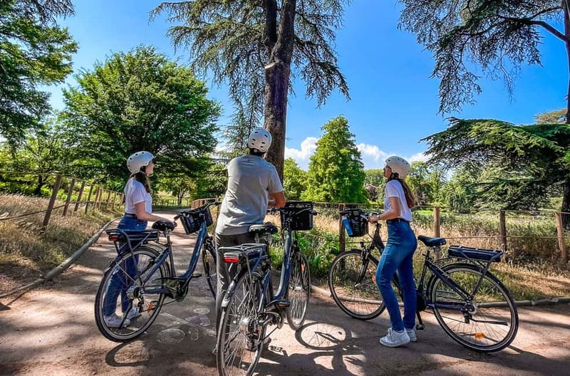 Lyon: Parc Tête d'Or eBike Tour - Parc de la Tête d’Or and its surprising variety