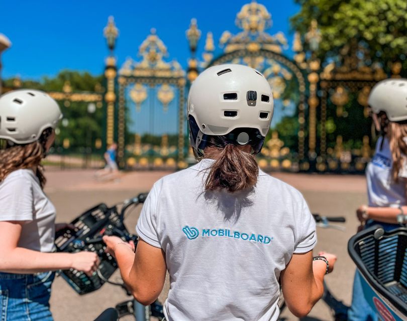 Lyon: Parc Tête d'Or eBike Tour - Returning beside the Saône to Vieux-Lyon