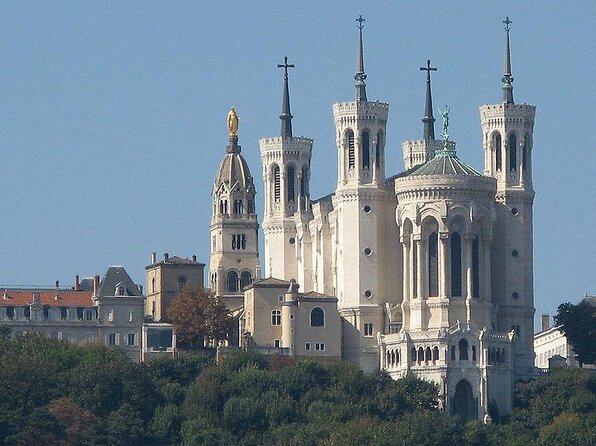 Lyon UNESCO: Private walking tour - Starting at Saint-Jean Cathedral in Vieux Lyon