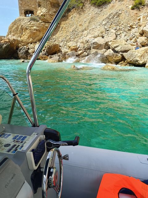 Marseille: Calanques Côte Bleue Marine Park Boat Cruise - Port de la Redonne: a break on land