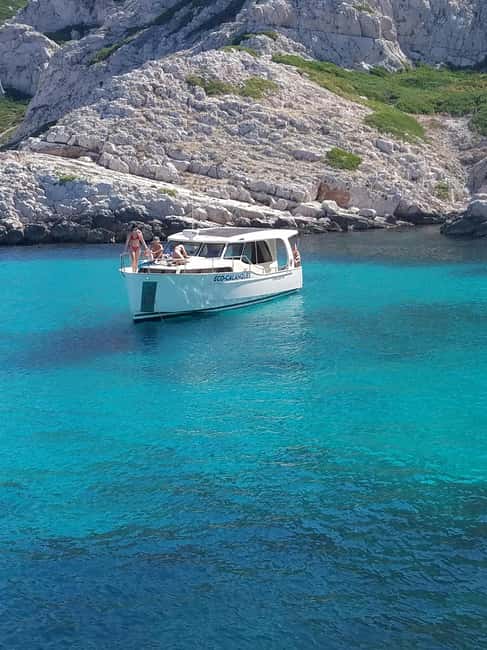 Marseille: Calanques National Park Boat Trip with Swimming - Who will enjoy this Calanques trip?
