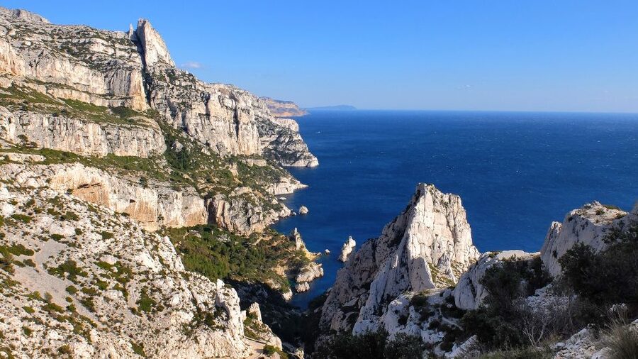 Marseille: Calanques National Park Guided Hike with Picnic - The Swim Stop and Clear Mediterranean Water