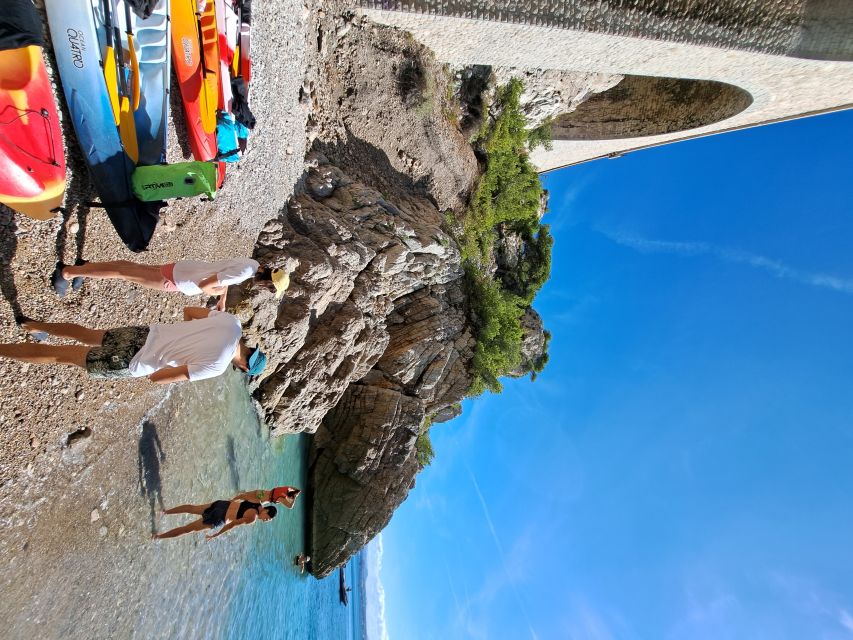 Marseille: Côte Bleue Calanques Half-Day Kayak Tour - The beach stop and the chance to swim