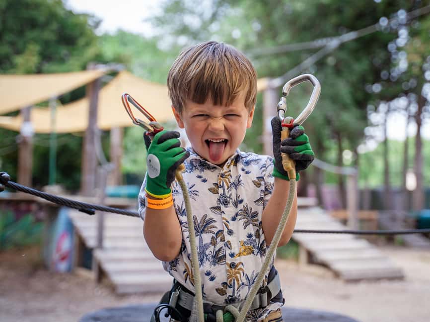 Marseille: Ecopark Adventures Treetop Adventure - Choosing among 150 workshops and ten courses
