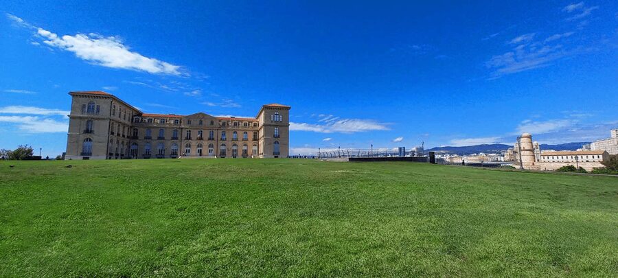 Marseille: Essential Guided Walking Tour of the City - Saint-Victor Abbey and a useful pause