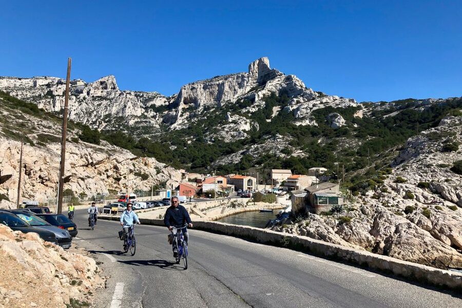 Marseille: Full-Day Guided E-Bike Coast & Calanques Tour - What You Actually See in Calanques National Park