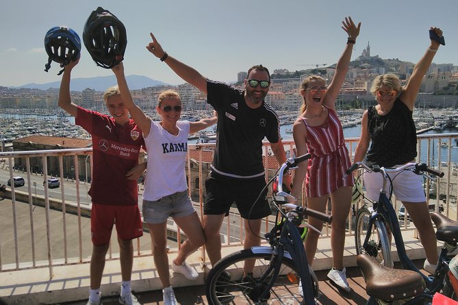 Marseille Grand E-Bike Tour : "le tour du Fada" - Returning to Vieux Port and seeing the modern waterfront