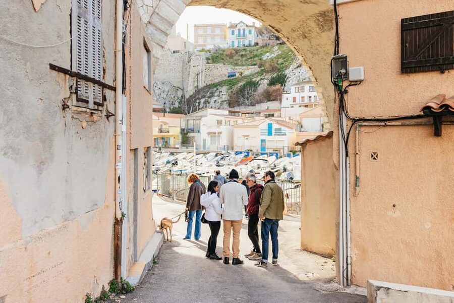 Marseille: Guided Off-the-Beaten-Path Neighborhood Walk - Why this Marseille walk feels different