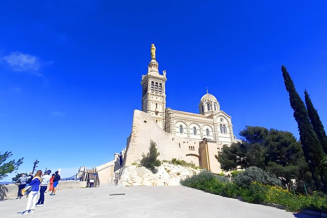 Marseille Guided Tour for 4 Hours with a Bilingual Local Guide - The Canebière and the Old Port