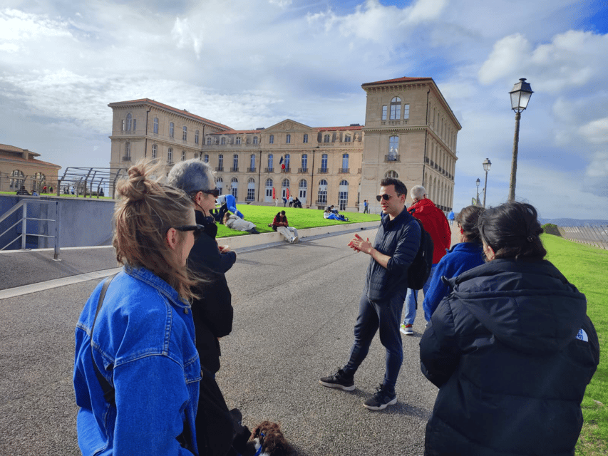 Marseille: Half-Day City Highlights Guided Walking Tour - Coastal views along the Corniche