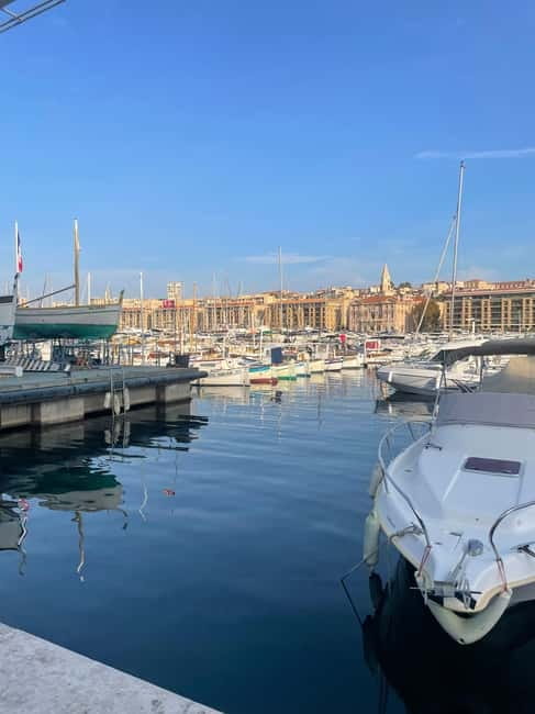 Marseille: Old Port and City Highlights Boat Tour - The Old Port route, sight by sight