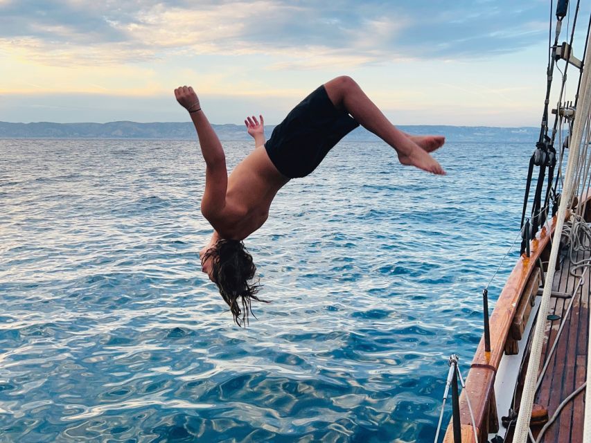 Marseille: Sailing Day Cruise with Lunch - Practical booking advice for your day at sea