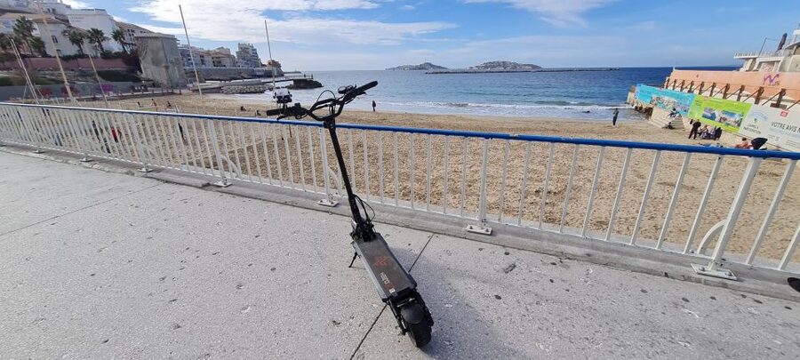 Marseille: Self-Guided Smartphone Tour by E-Scooter - The coast, beaches, and smaller ports