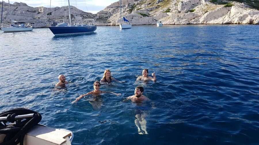 Marseille: Sunset Boat Cruise with Dinner and Drinks - A two-hour stop for swimming and sunset
