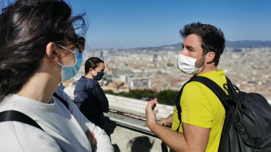 Marseille: Urban Hiking Tour with a Local Guide - The inland turn through parks and side streets