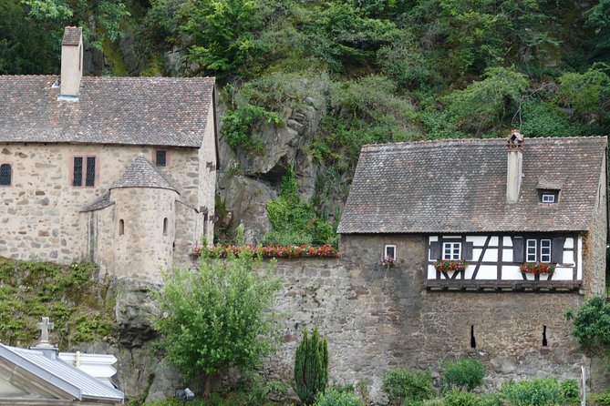 Medieval Villages and Wine Tasting from Strasbourg - The winery visit and what you actually receive