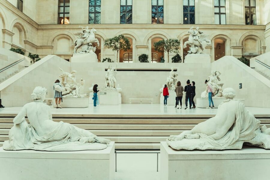Mona Lisa & Treasures: 6-people Max Louvre Experience - Is $173 per person good value?