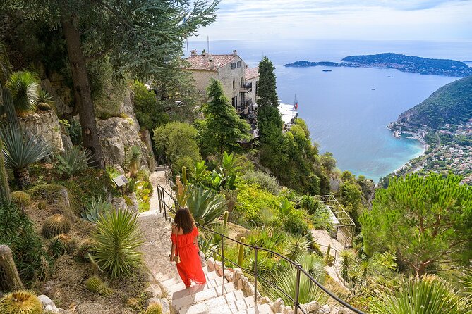 Monaco, Monte-Carlo and Eze Village Small Group Half-Day Tour - What the guides add to the experience