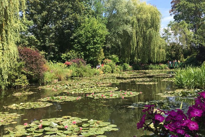 Monet's Gardens & House-Private Giverny Tour From Paris - Is $520.23 per person a fair price?