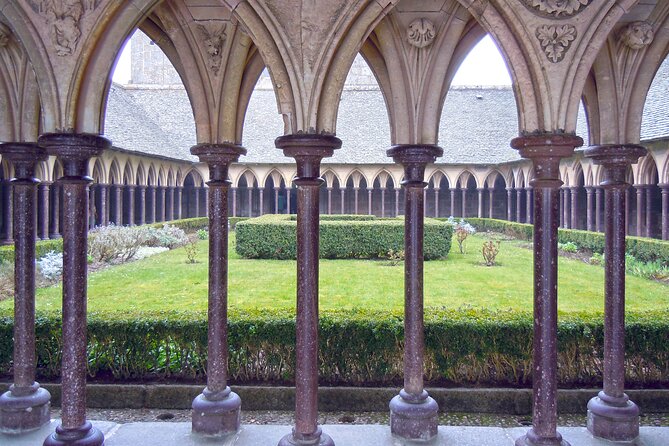 Mont Saint Michel Day Trip from Paris with English Speaking Guide - Exploring the abbey with the audio app