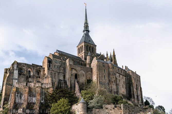 Mont Saint Michel Full Day Tour from Bayeux - The return to Bayeux