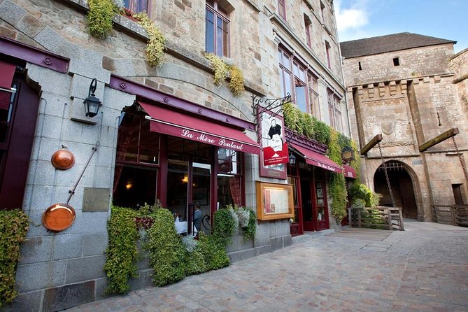 Mont Saint-Michel Small-Group Tour from Paris with Abbey Ticket - Free time for lunch, shops, and your own route