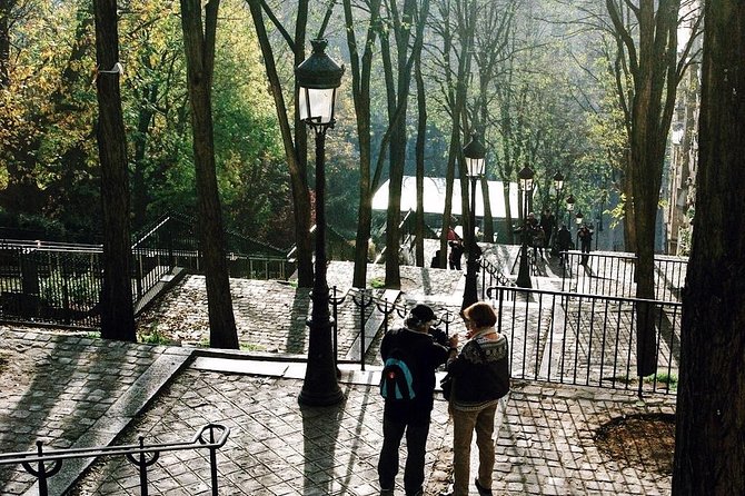 Montmartre District and Sacre Coeur - Exclusive Guided Walking Tour - Why this Montmartre walk works well