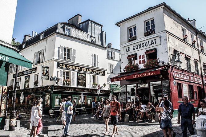 Montmartre District and Sacre Coeur - Exclusive Guided Walking Tour - Dalida Square and the quieter Montmartre
