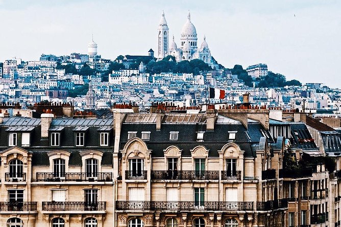 Montmartre District and Sacre Coeur - Exclusive Guided Walking Tour - The Clos Montmartre vineyard