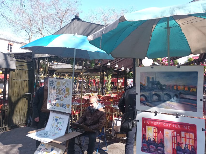 Montmartre: Guided Tour for Kids and Families - Cabarets, vineyards, and Montmartre’s village side