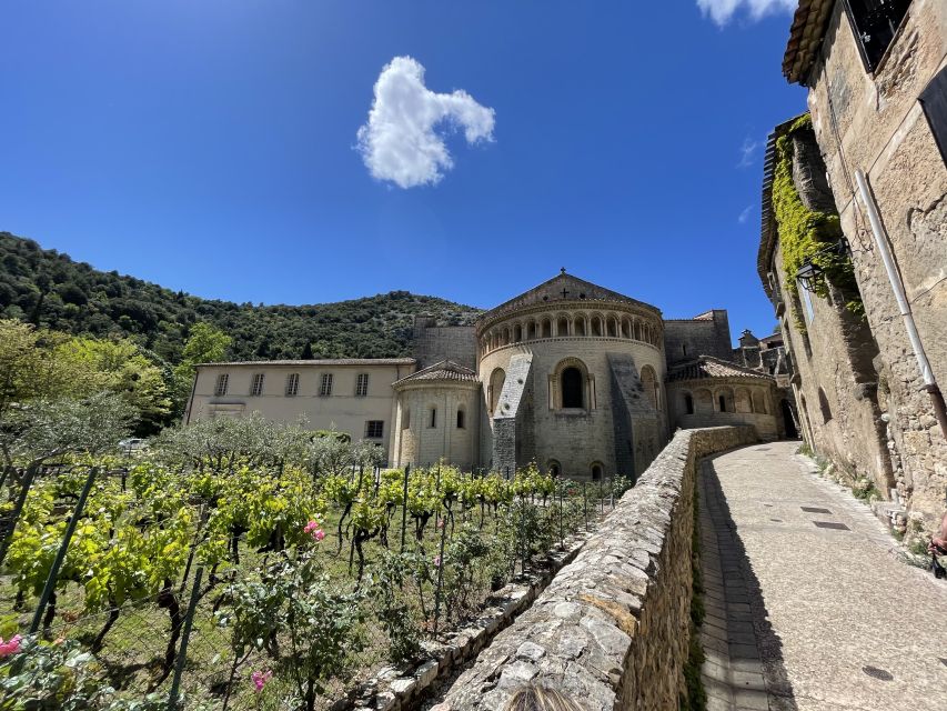 Montpellier: St. Guilhem le Désert and Moureze Day-Trip - The guide makes the difference