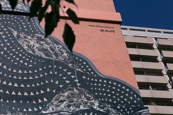 Murals XXL Street Art Tour - Group size, pace, and comfort