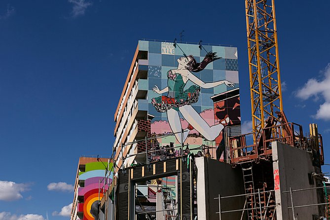 Murals XXL Street Art Tour - Following the mural route through two hours