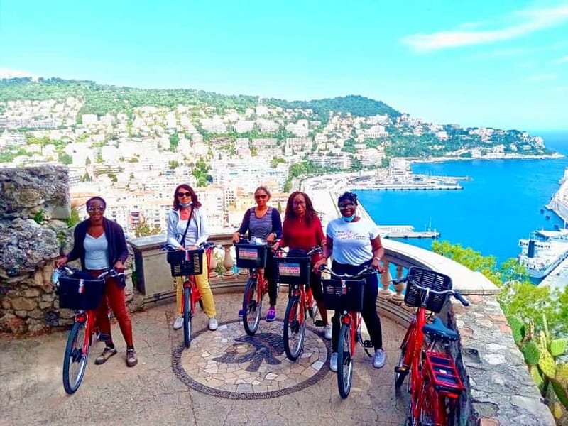 Nice 3Hrs by EBike: Essentials Oldest Districts & Panoramas - Castle Hill, gardens, ruins, and the waterfall