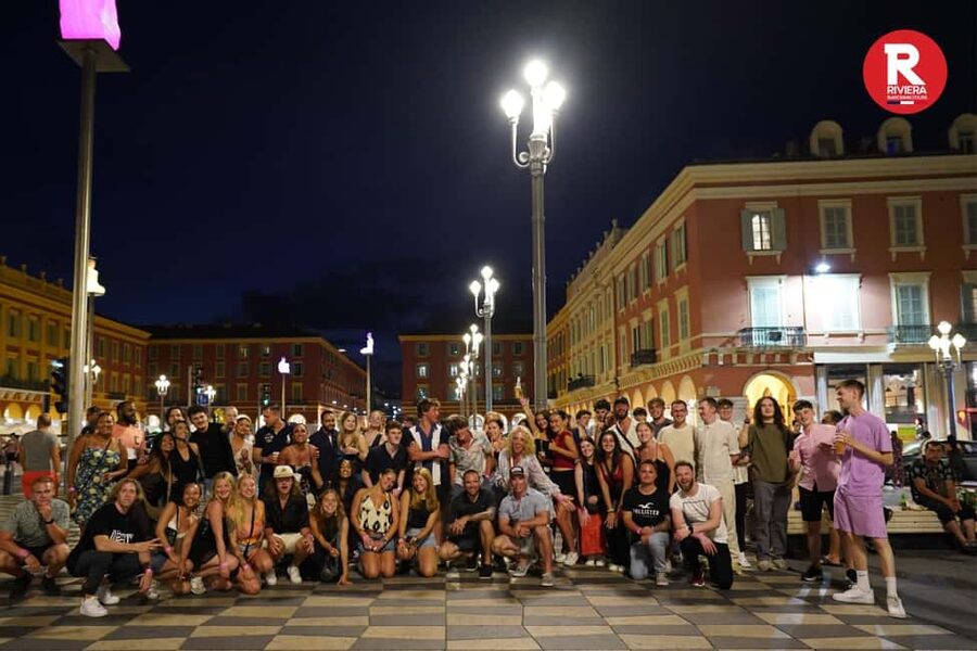 Nice: 4 Bar, 1 Club Riviera Bar Crawl Party with Free Shots - Quai des États-Unis and the Promenade des Anglais