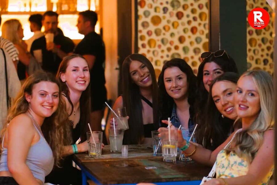 Nice: 4 Bar, 1 Club Riviera Bar Crawl Party with Free Shots - The final club and DJ set