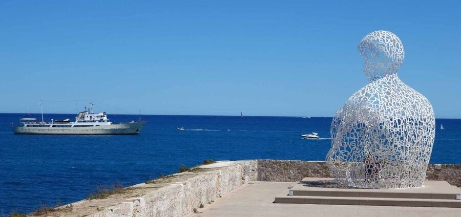 Nice: Cannes, Antibes & St Paul de Vence Half-Day Tour - Cannes and the red carpet at Palais des Festivals