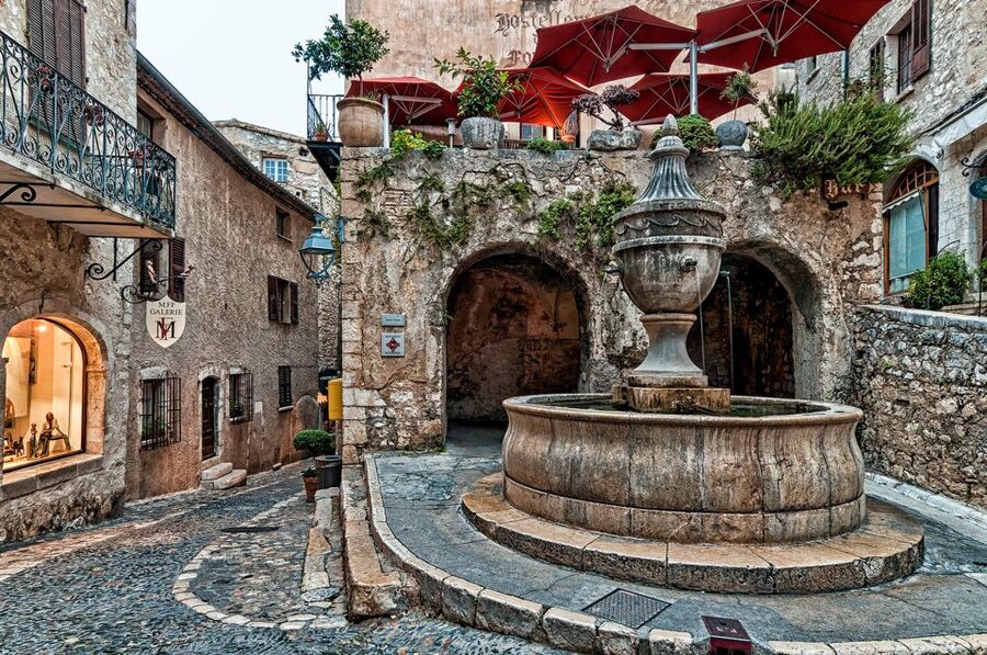 Nice: Countryside Tour with Grasse - Tourrettes-sur-Loup, the village of violets