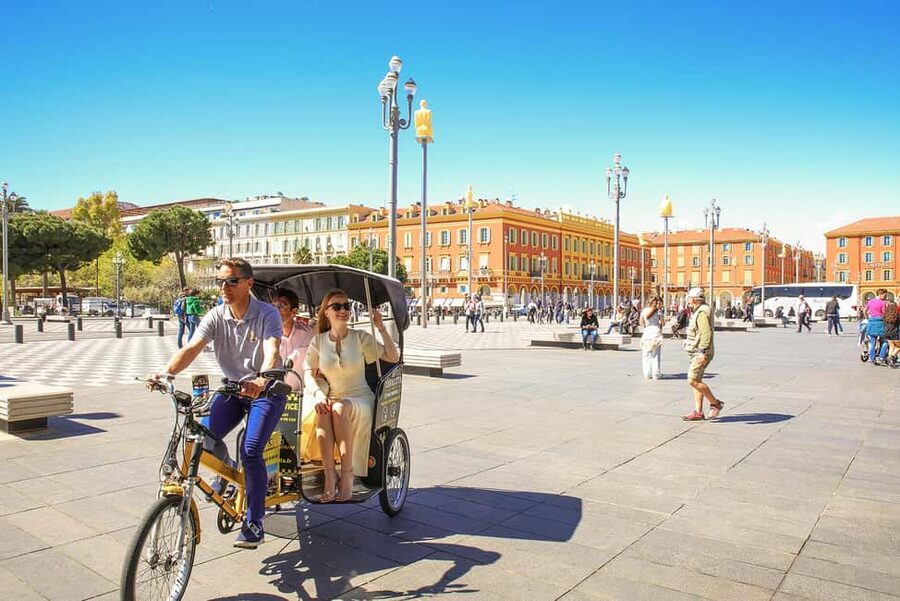 Nice: Electric Rickshaw City Tour with Local Guide - Who should choose this Nice rickshaw tour?