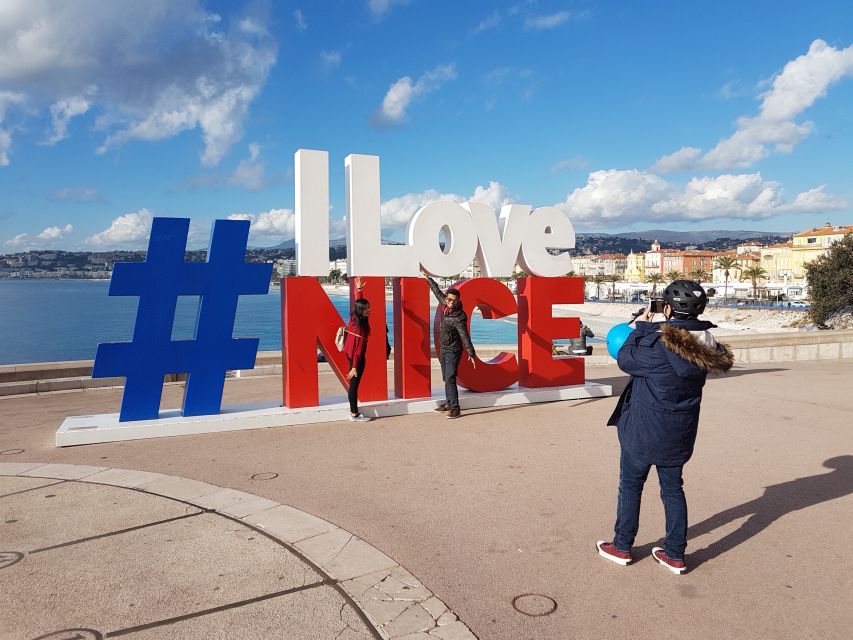 Nice: Grand Tour by Segway - Grand squares and the route toward the port