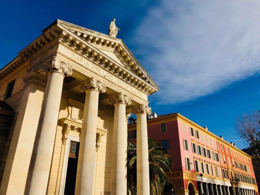 Nice: Guided Walking Tour in English - Palaces, courts, and a notorious bank heist