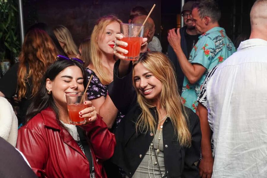 Nice: Party Bar Crawl with Club VIP, 6 Shots, and Games - What the drinks really cost