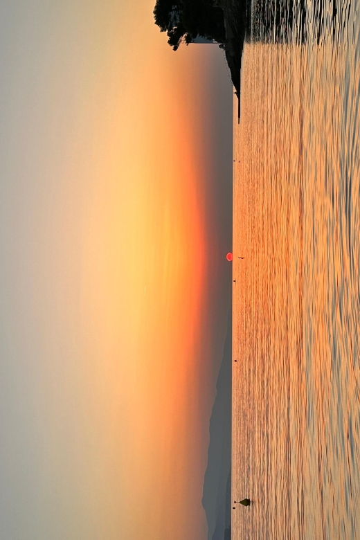 Nice: Saint Jean Cap Ferrat Sunrise Boat Trip with Breakfast - Cruising along the French Riviera