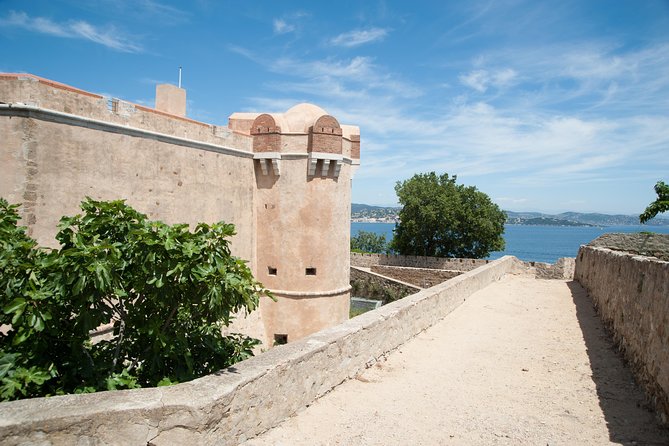 Nice to St Tropez Ferry Ticket and Cruise - How the ferry compares with driving or a bus
