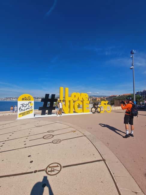 Nice: Villefranche Guided Electric Bike Tour - Nice Harbour and La Réserve